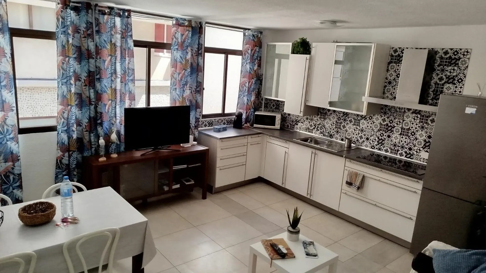 Paradise Apartment - El Medano 厄尔梅达诺